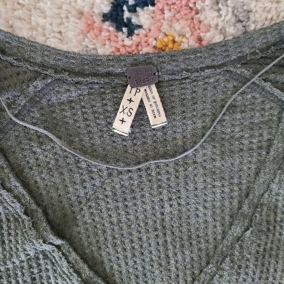 NWT Free People Laguna Thermal Long Sleeve Top Moss Green Size XS - Picture 7 of 8